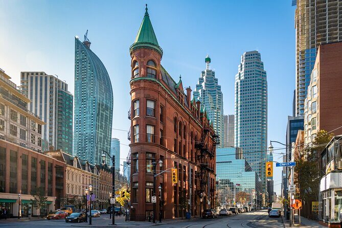 Toronto Old Town Highlights Private Walking Tour - Key Points