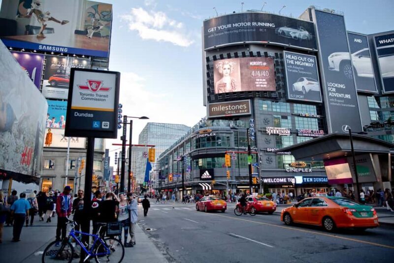 Toronto Premium Night Driving Tour with Tower Entry - Why This Tour Works Well for Travelers