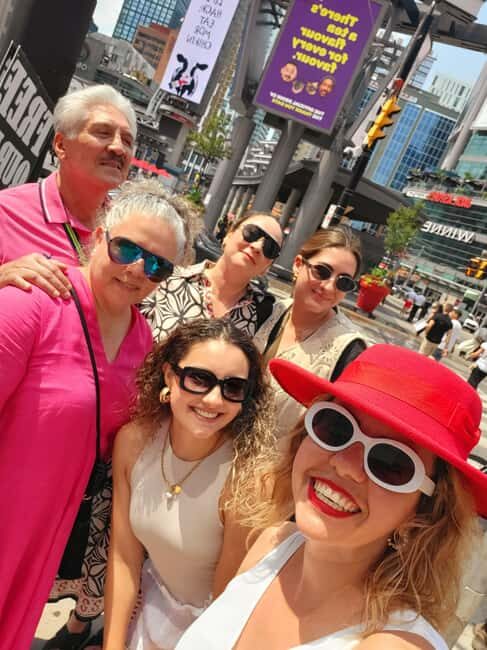 Toronto: Private Walking Tour with a Local - Key Points