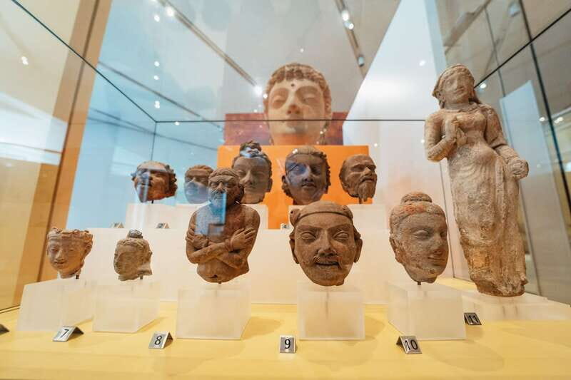 Toronto: Royal Ontario Museum Admission Ticket - The Art and Cultural Exhibits