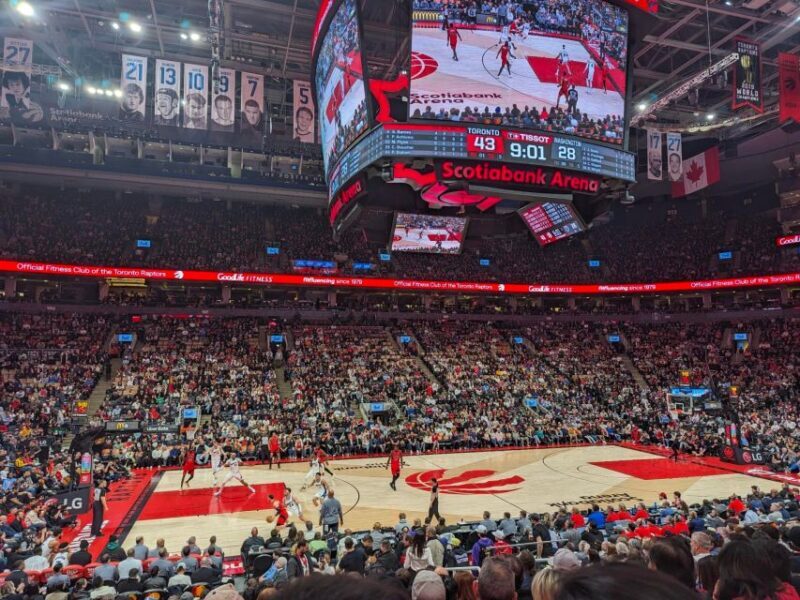 Toronto: Toronto Raptors NBA Game Ticket at Scotiabank Arena - How the Experience Has Been Praised