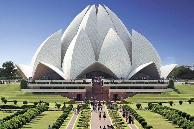 Tour a Nueva y Vieja Delhi Con Guía en Idioma Español - The Sum Up
