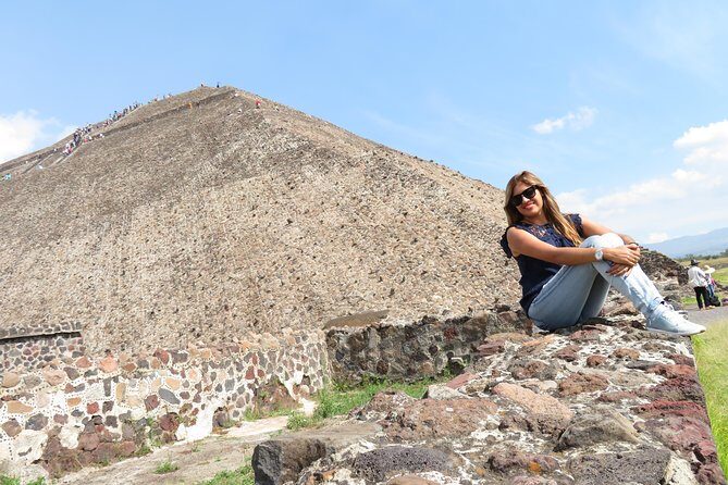 Tour Basilica de Guadalupe and Pyramids of Teotihuacan - FAQ