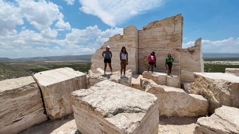 TOUR "Dunas de yeso" + Guía + Traslados - Who Should Consider This Tour?