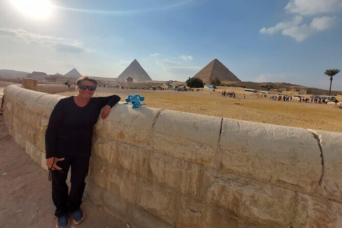 Tour Giza pyramids,Sphinx,Sakkara Pyramid,Memphis& Pyramid Inside - An In-Depth Look At The Tour Itinerary