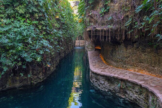 Tour Hacienda and Cenotes Mucuyché with Guided Tour in Oxkintok - Key Points