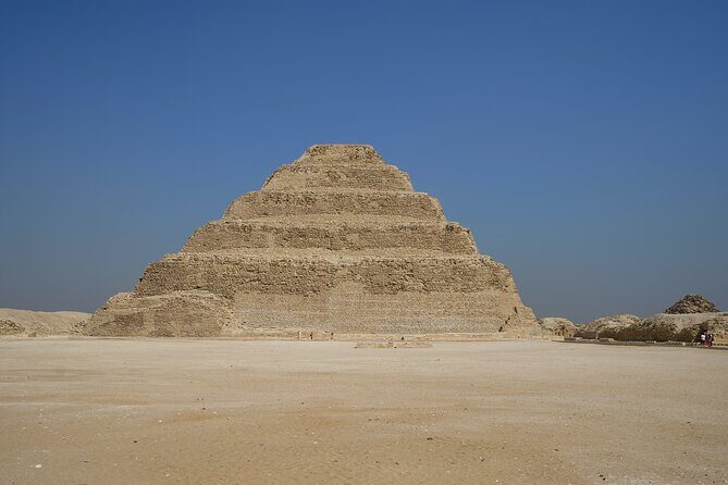 Tour in Giza Pyramids Sphinx Saqqara and Memphis - Who Is This Tour Best For?