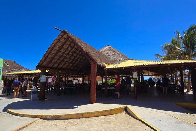Tour in the Village Shopping and Beach Time in Cozumel - Practical Tips