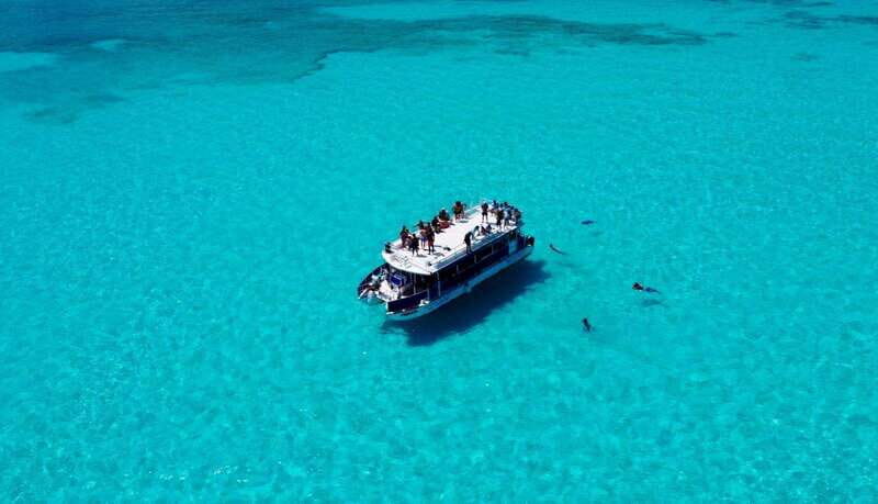 Tour Isla Mujeres: From Cancún-Riviera Maya all Included - Exploring Isla Mujeres