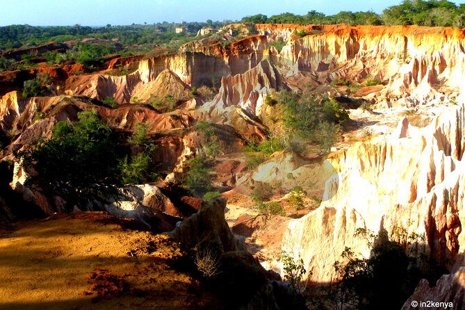 Tour Malindi & Robinson Island & Marafa Hell's Kitchen - Transportation and Timing