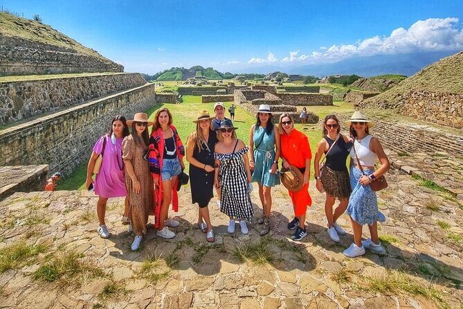 Tour Monte Albán, Hierve el agua, Teotitlán Del Valle and Mezcal - Who Will Love This Tour?