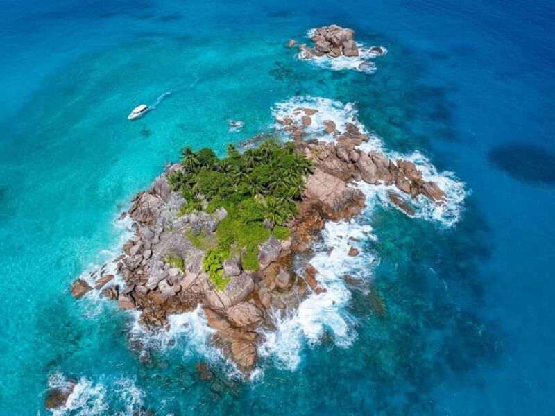 Tour of Cousin, Curieuse and St Pierre island on Catamaran - Starting Point and Logistics