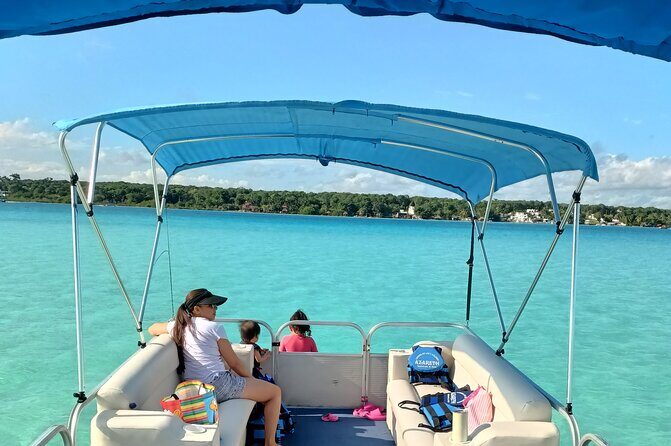 Tour of the Lagoon of Bacalar on pontoon -Collective- - The Experience on the Water: A Closer Look