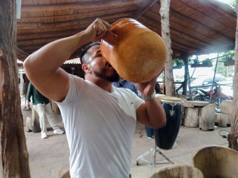 Tour Tequila Loreta Travel&Tour - The Town of Tequila: A Colorful Mexican Hub