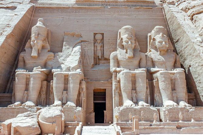 Tour to Abu Simbel by bus - FAQ