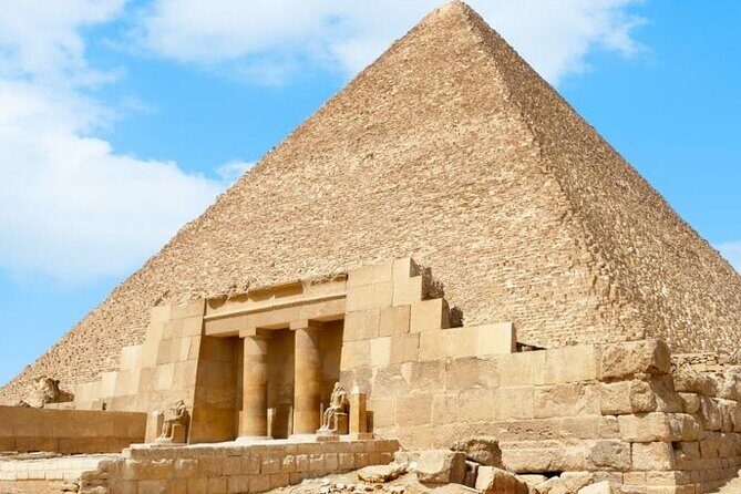 Tour to Cairo and the Pyramids from Hurghada by Private Vehicle - What Makes This Tour Stand Out?
