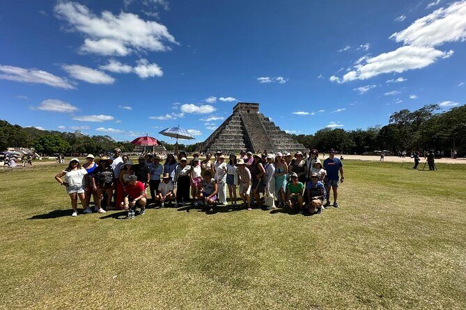 Tour to Chichen Itza-Tickets, food and cenote - Cenote Saamal: A Cool Cave of Refreshment