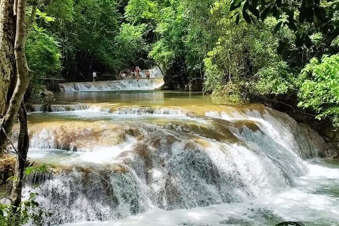 Tour to Copalitilla Magical Waterfalls from Huatulco with admission included - FAQs