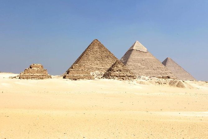 Tour to Giza Pyramids and Egyptian Museum and Citadel and Khan elkhalili - Who Should Book This Tour?
