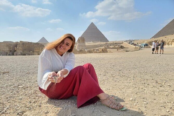 Tour to great pyramids of Giza, Sphinx & shopping tour with lunch - An Introduction to the Experience