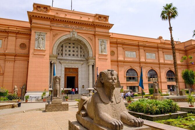 Tour to Pyramids And The Egyptian Museum - FAQ
