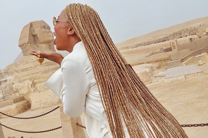 Tour to Pyramids, Sphinx, Saqqara, and Memphis - An In-Depth Look at the Tour