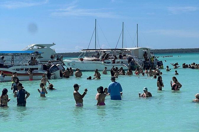Tour to Saona Island with Lunch and Transportation - The Sum Up