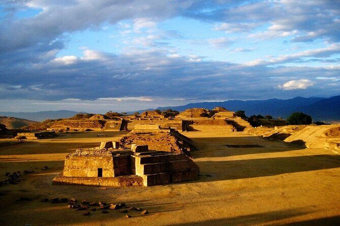 Tour to the archaeological zone Monte Alban - Who Should Consider This Tour