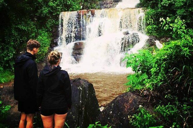 Tour to the Hidden Waterfalls around Kandy (Knuckles Range) - An In-Depth Look at the Waterfalls Tour