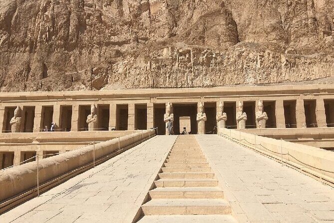 Tour to the west Bank in luxor - Practical Considerations and Insights