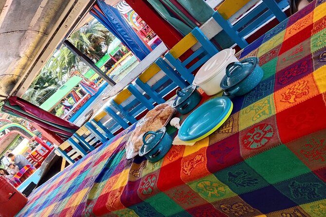 Tour to Xochimilco and Coyoacan and Frida Khalo - The Charm of Xochimilco’s Canals