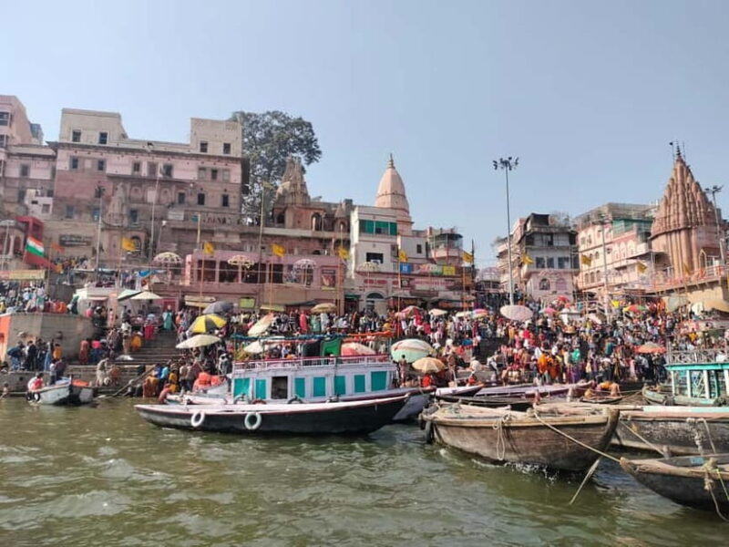 Tourist Guide English & Spanish Varanasi/Benares - Key Points