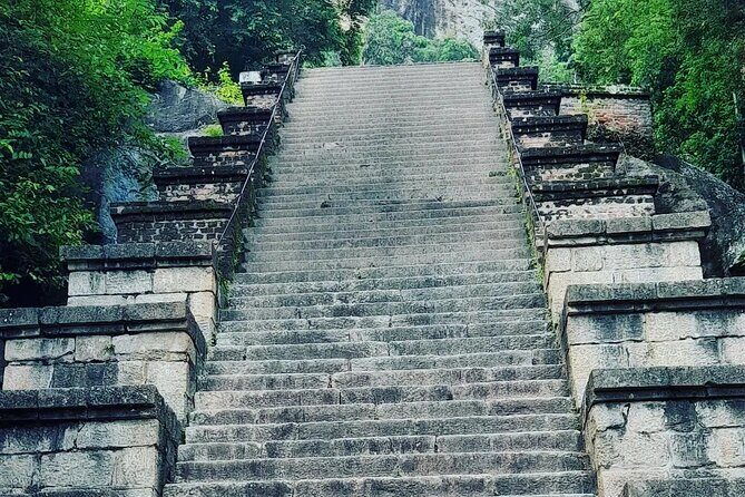 Tours and Transportation in Sri Lanka - Who Should Consider This Tour?