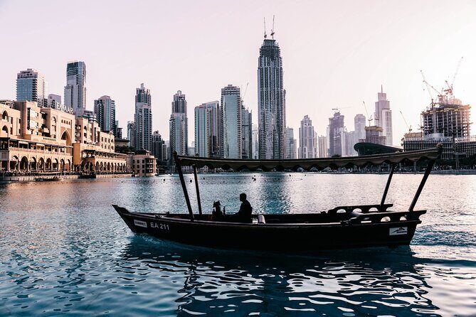 Traditional Abra Ride and Dubai Fountain Show at Burj Lake - An Honest Look at the Experience