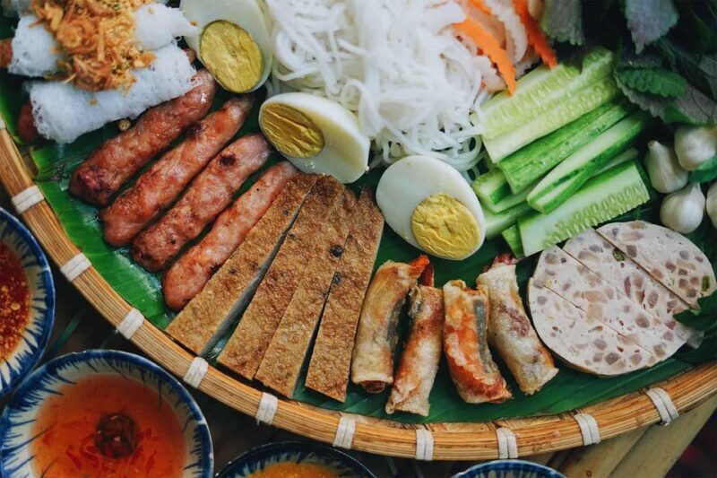 Traditional Cooking Class and Local Market tour - The Cooking Class: From Prep to Plate