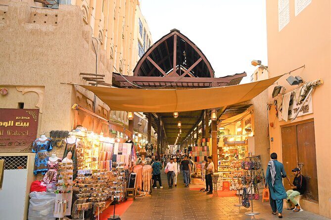 Traditional Half Day Dubai City Tour with Dubai Frame Access - Who Will Enjoy This Tour?