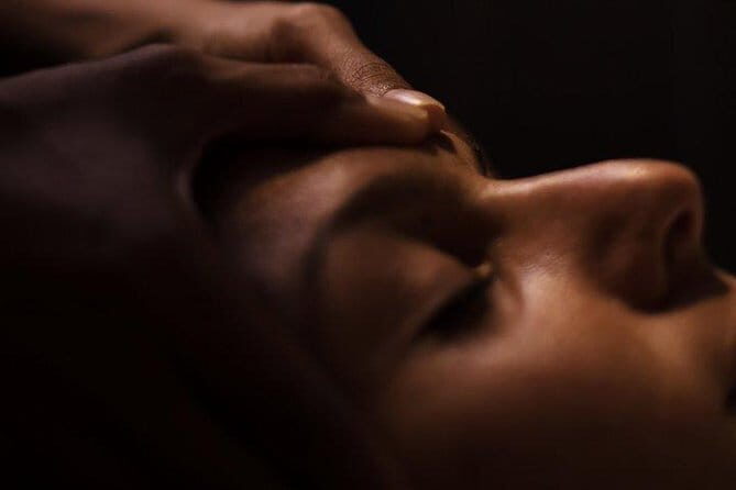 Traditional Head, Back & Shoulder Massage in Siem Reap - The Experience in Detail