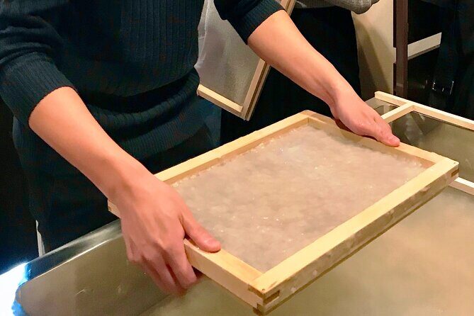 Traditional Japanese Washi Papermaking- Kyoto morning - Key Points