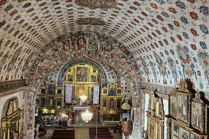 Traditional Market ,Widest Tree, Artisanal Textiles, Mezcal Magic - The Sum Up