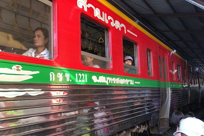 Train Market and Floating Market half day tour - Who Should Consider This Tour?