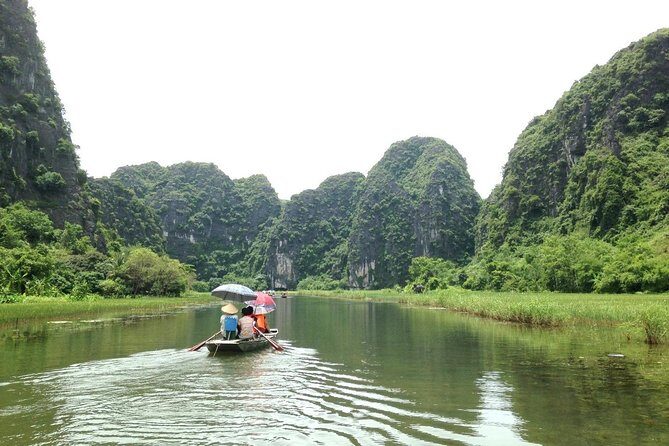 Trang An Boat Ride and Hoa Lu Temples - FAQ