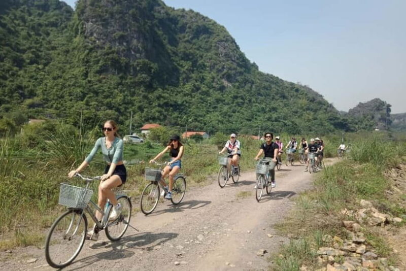 Trang An & Tam Coc with Boat: 1 Day Tour from Hanoi - What Travelers Say
