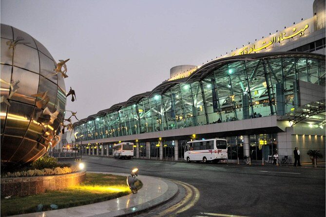 Transfer from Cairo Airport to the Hotel - The Experience in Detail