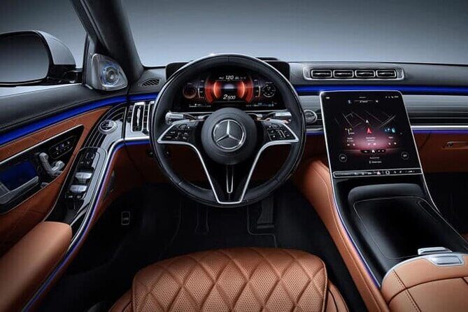 Transfer Hong Kong Airport to Hong Kong by Luxury Van or Sedan - Booking and Flexibility