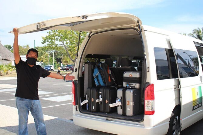 Transfer in private service from the City of Oaxaca to Bahías de Huatulco - An Insider’s Look at the Private Transfer Experience