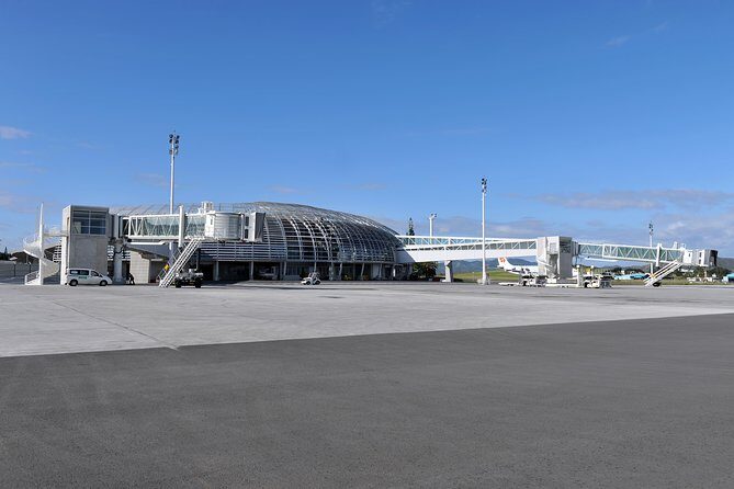 Transfer Nouméa to Tontouta Airport by Premium Sedan - Authentic traveler insights