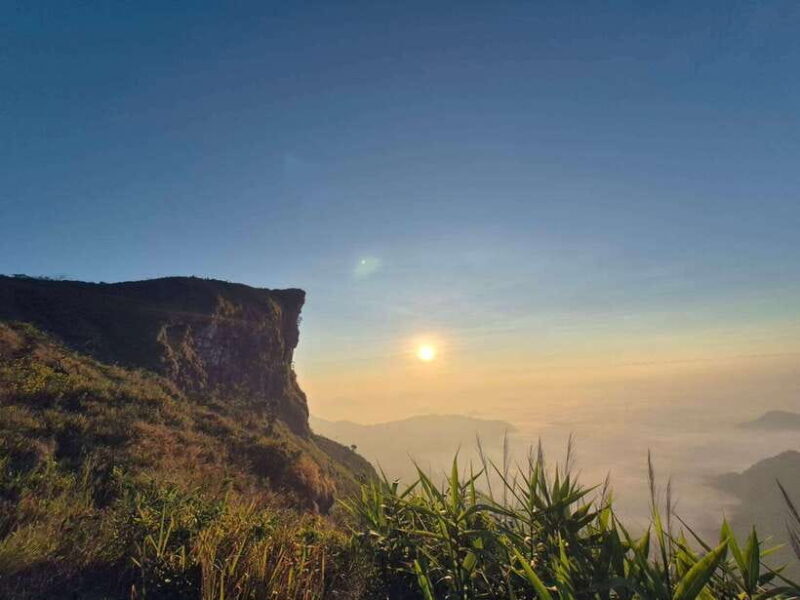 Transfer : wonder full Sunrise and landscape at Phu Chifa - Who Is This Tour Best Suited For?