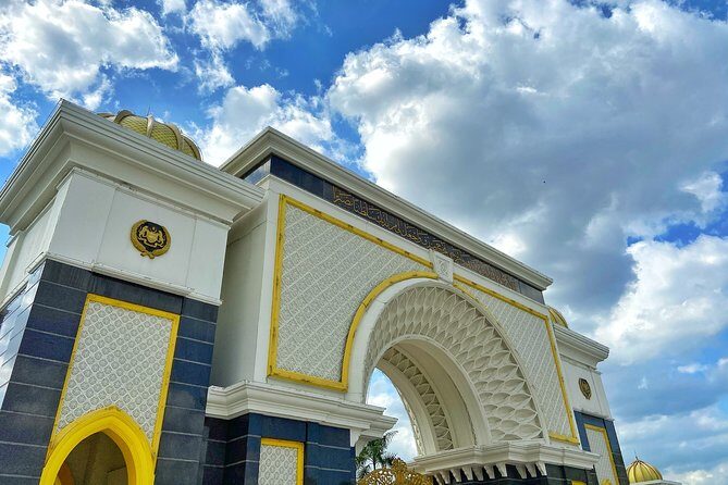 Transit Tour Private Tour (Ex Port Klang Cruise Centre/KLIA 1 &2) - Frequently Asked Questions