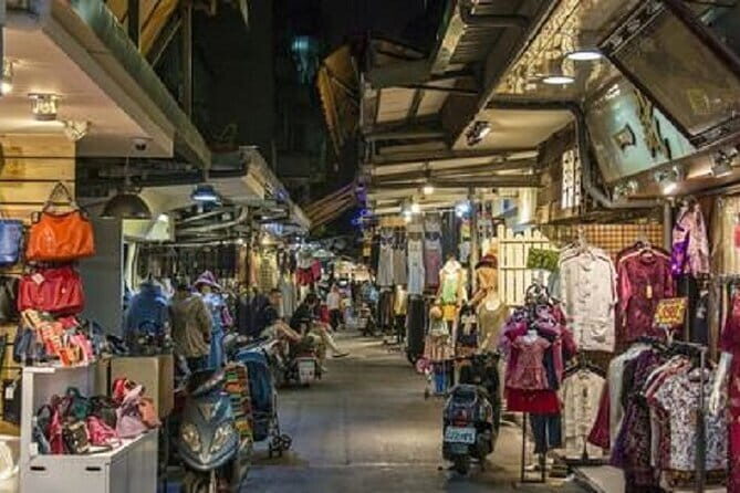 Translator Shopping Assistant and Business Tour Guide Service - What to Expect from the Tour