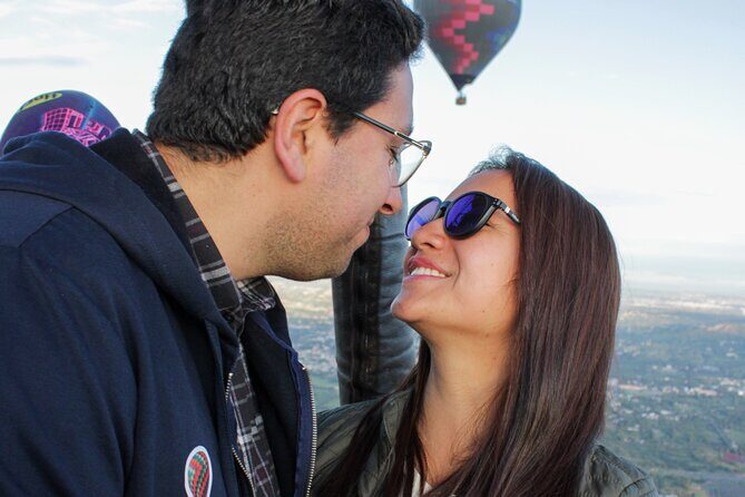 Transportation and Hot Air Balloon Flight Teotihuacán - FAQs